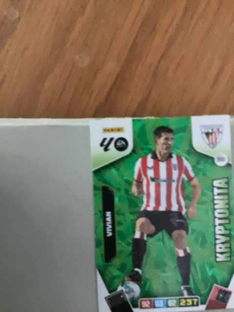 VIVIAN (ATHLETIC CLUB)