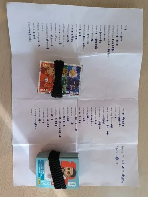 Más de 200 repetidas me faltan unas 134 de Gijón,asturias