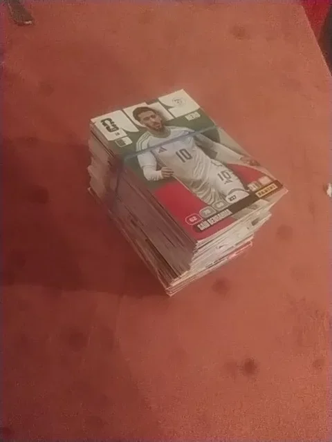 Muchos cromos para intercambiar.