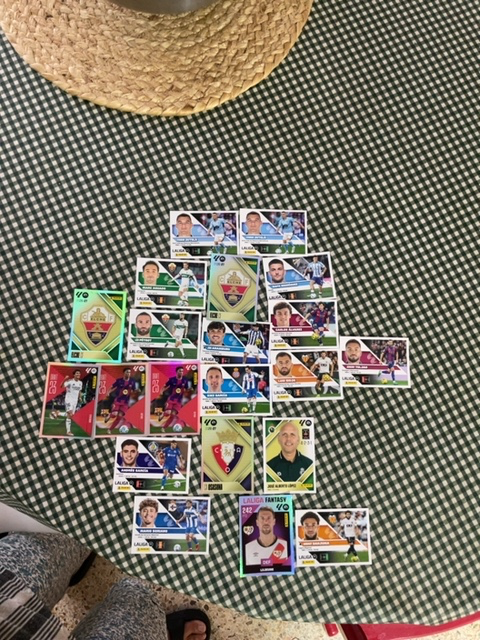 Intercambio cromos de la liga este